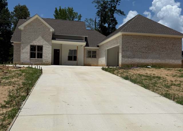 Property at 1413 Porters Chapel Rd, Vicksburg, MS 39180, 4 beds, 3 baths