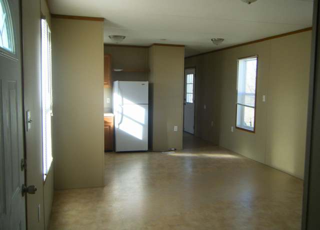 Property at 601 NE Flower Mound Rd #126, Lawton, OK 73507, 3 beds, 1 bath