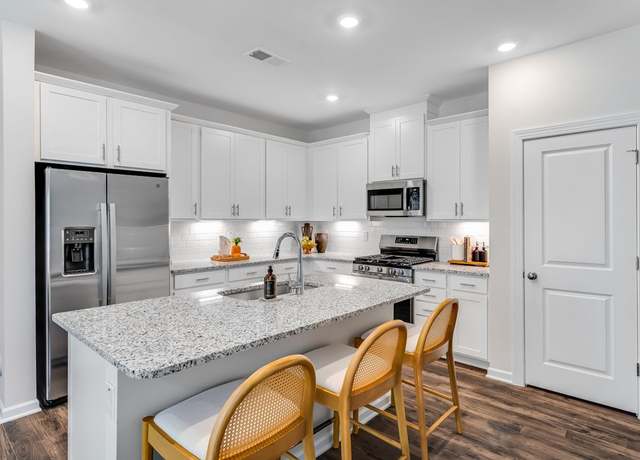 Property at 2728 Sammish Way, Wake Forest, NC 27587, 3 beds, 2.5 baths