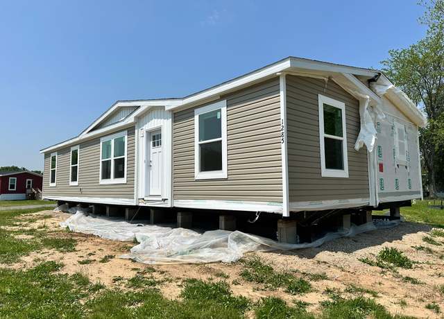 Property at 1285 Ashbrook Ave, Belmont, MI 49306, 3 beds, 2 baths
