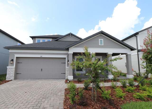 Property at 5745 Maydale Ave, Wesley Chapel, FL 33545, 4 beds, 3 baths