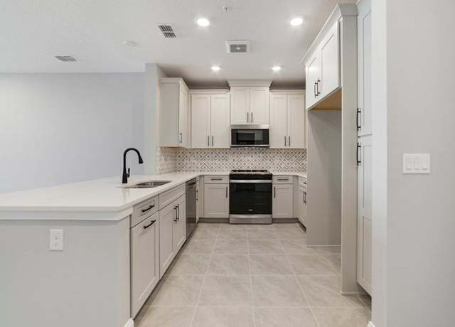 Property at 7557 Laureate Blvd #6401, Orlando, FL 32827, 2 beds, 2 baths
