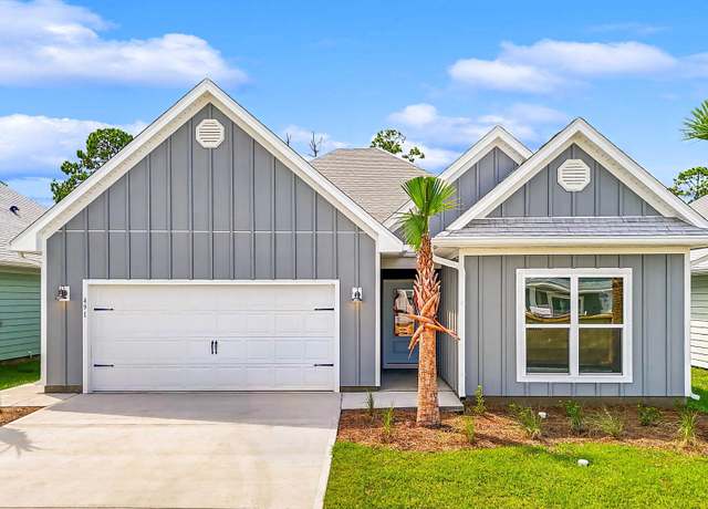 Property at 690 Norris Dr, Port Saint Joe, FL 32456, 5 beds, 3 baths