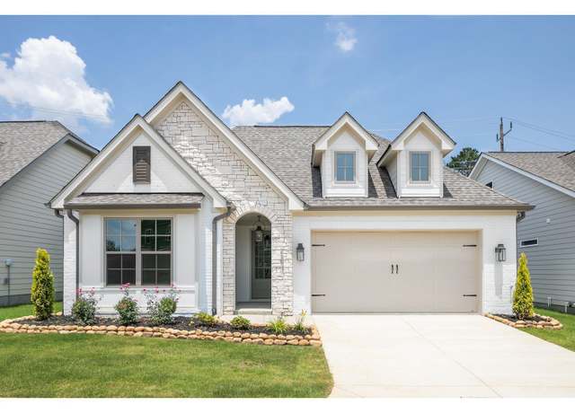 Property at 100 Lemonade St, Chattanooga, TN 37421, 3 beds, 2 baths
