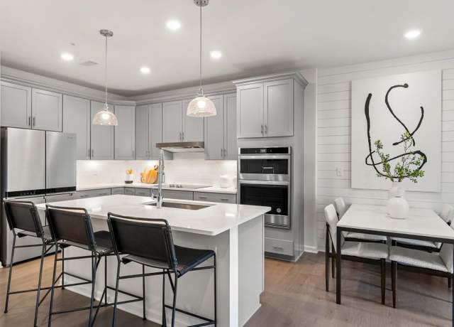 Property at Claremont Plan, Woburn, MA 01801, 1 bed, 1 bath