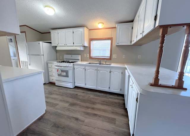 Property at 9345 Starboard Dr #1193, Fair Haven, MI 48023, 3 beds, 2 baths