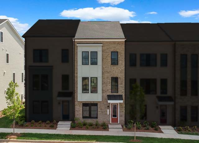 Property at 13920 Aviation Pl, Herndon, VA 20171, 4 beds, 4 baths