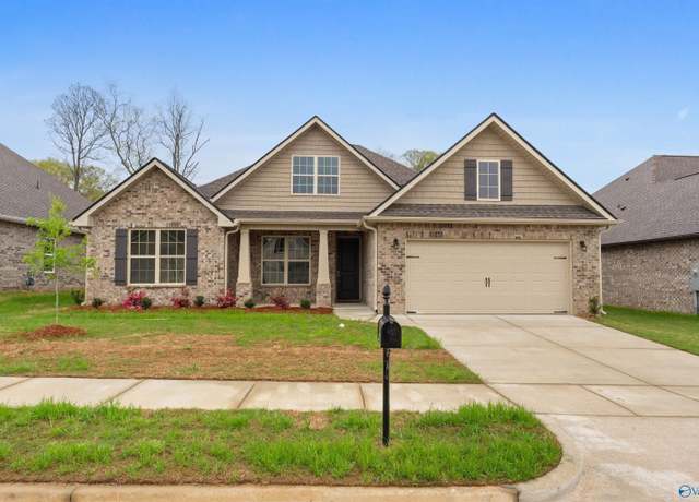 Property at 2129 Dustin Dr NE, Cullman, AL 35058, 3 beds, 2.5 baths