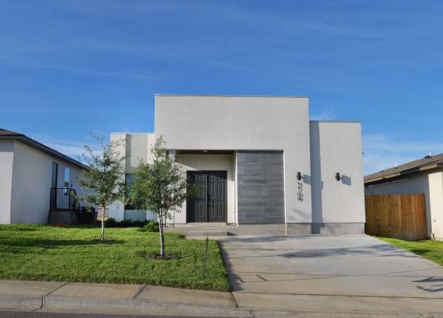 Property at 3709 Eduardo E Hayes Dr, Laredo, TX 78046, 3 beds, 2 baths