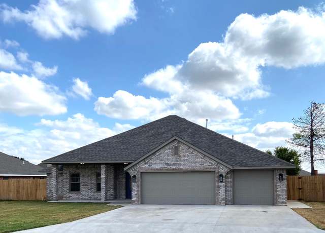 Property at 2165 3 Car Plan Plan, Altus, OK 73521, 4 beds, 2.5 baths