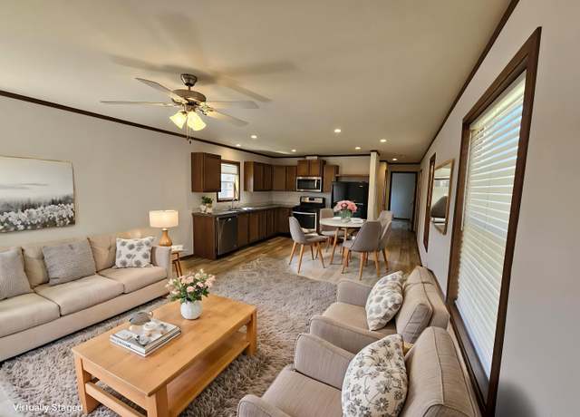 Property at 65 Radford Rd, Hastings, MN 55033, 3 beds, 2 baths