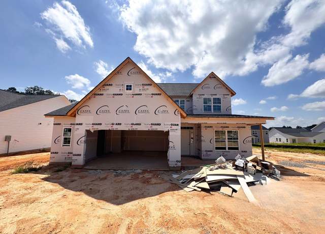 Property at 274 Rough Ridge Trl, Aberdeen, NC 28315, 4 beds, 2.5 baths