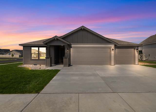 Property at 224 Tiber St, Boardman, OR 97818, 3 beds, 2 baths