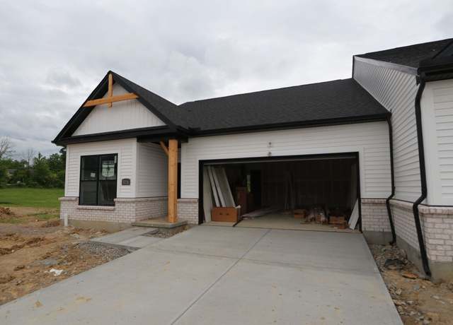 Property at 5731 White Pine Ln, Hamilton, OH 45011, 2 beds, 2 baths