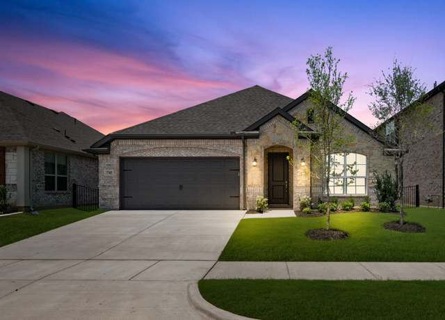 Property at 7745 Gatevine Ave, Joshua, TX 76058, 3 beds, 2 baths