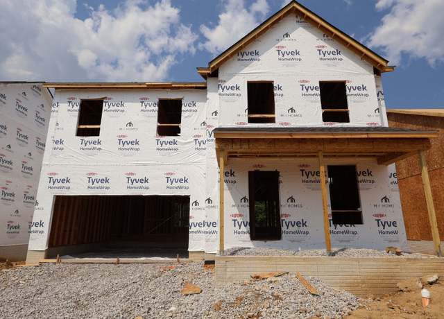 Property at 7914 Collins Dr, Reynoldsburg, OH 43068, 4 beds, 2.5 baths
