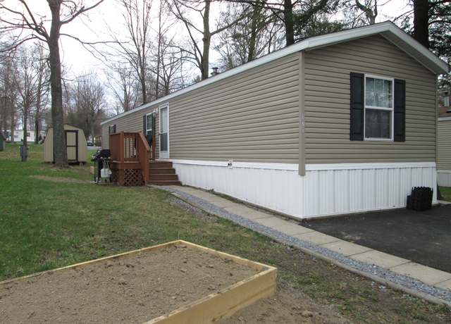 Property at 171 Peary Cir, Cresson, PA 16630, 3 beds, 2 baths