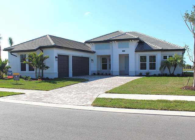 Property at 18540 Foxtail Loop, Venice, FL 34293, 3 beds, 3 baths