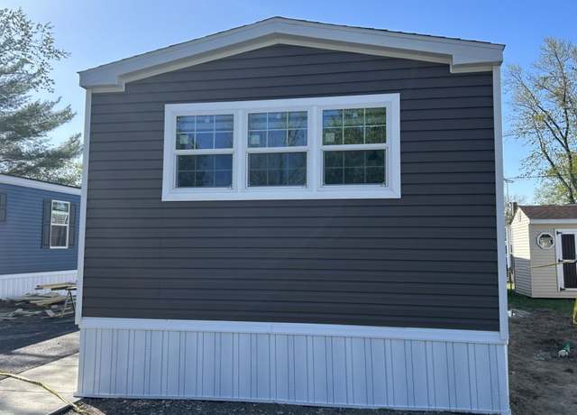 Property at 10505 Cedarville Rd Unit 11-4, Brandywine, MD 20613, 3 beds, 2 baths