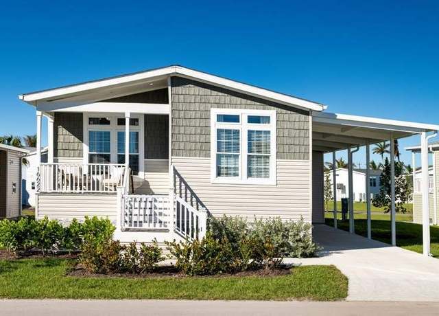 Property at 16622 Coral Dr, Fort Myers, FL 33908, 3 beds, 2 baths