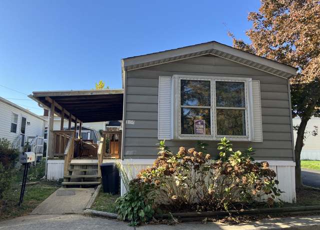 Property at 104 2nd Ave #2, Wilmington, DE 19808, 2 beds, 1 bath