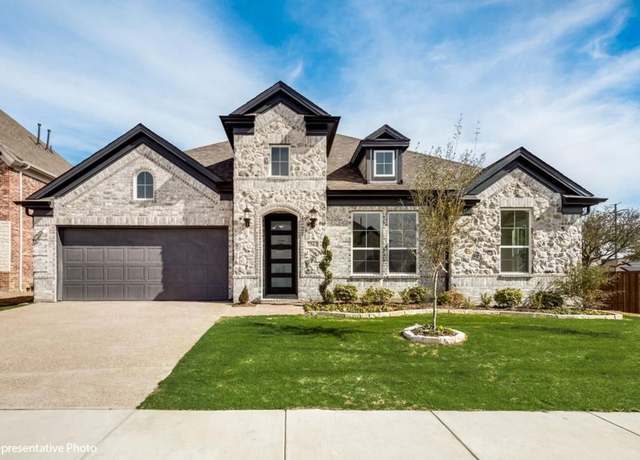 Property at Grand Somercrest Plan, Grand Prairie, TX 75054, 3 beds, 2.5 baths