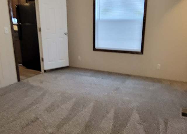 Property at 8901 Beechwood, Kalamazoo, MI 49009, 2 beds, 1 bath