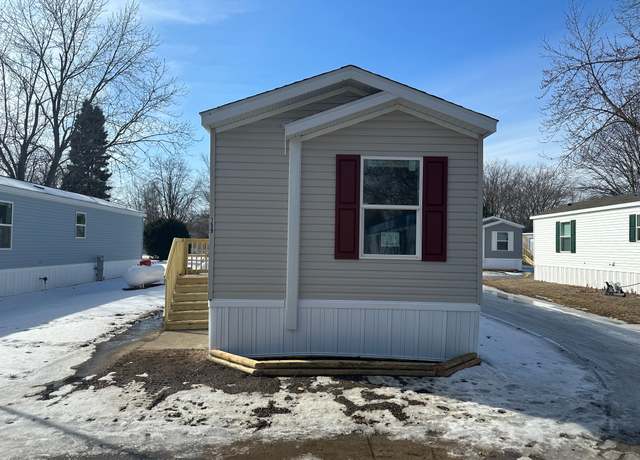 Property at 7519 Dorr St, Toledo, OH 43615, 2 beds, 2 baths