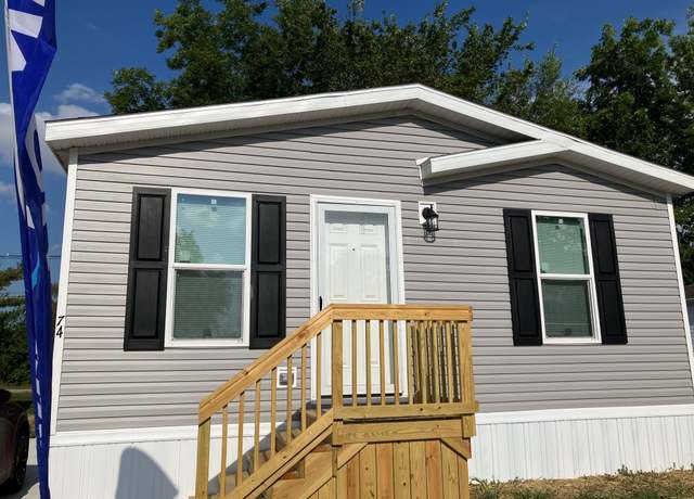 Property at 74 Worthington Dr Unit WORT74, Belleville, IL 62221, 3 beds, 2 baths
