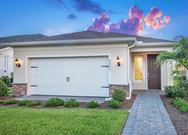 Property at 18910 Indian Rock Pl, Lakewood Ranch, FL 34211, 2 beds, 2 baths
