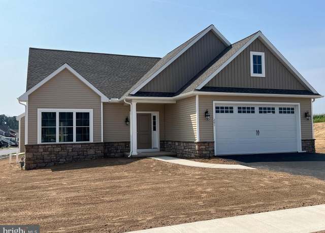 Property at The White Oak Plan, Elizabethtown, PA 17022, 3 beds, 2.5 baths