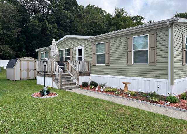 Property at 1836 Marvin Gdns, Elkhart, IN 46514, 3 beds, 2 baths