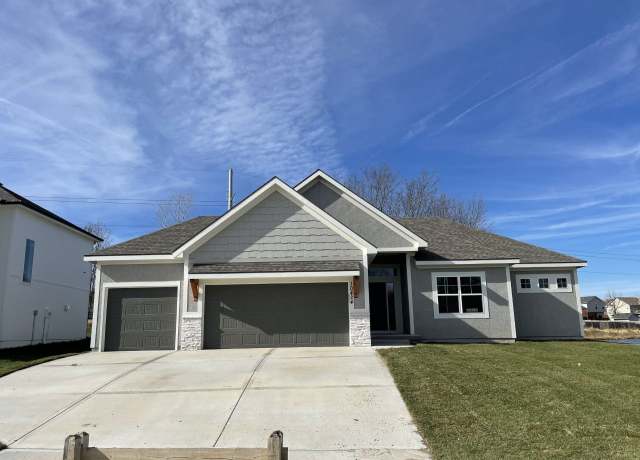 Property at Oakwood-Northview Court Plan, Kansas City, MO 64156, 4 beds, 3 baths