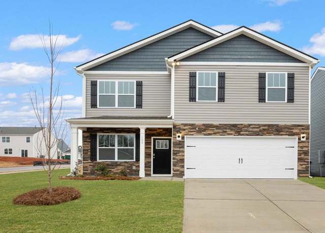 Property at 108 Depot Cir, Greenwood, SC 29646, 4 beds, 2.5 baths