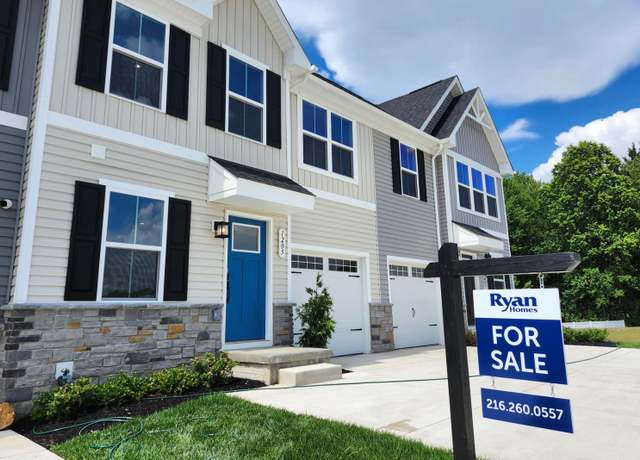 Property at 1205 Cedar Ridge Dr, Brimfield, OH 44240, 3 beds, 2.5 baths