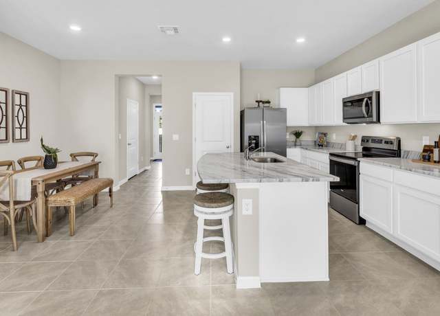 Property at 1524 Hammer Pl, Clearwater, FL 33756, 3 beds, 2.5 baths