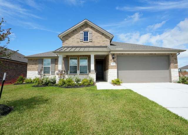 Property at 3113 Hidden Mist Dr, La Marque, TX 77568, 4 beds, 3.5 baths