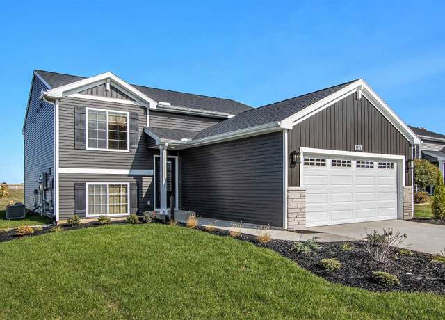 Property at 7986 Sierra Dr, Belding, MI 48809, 4 beds, 2 baths