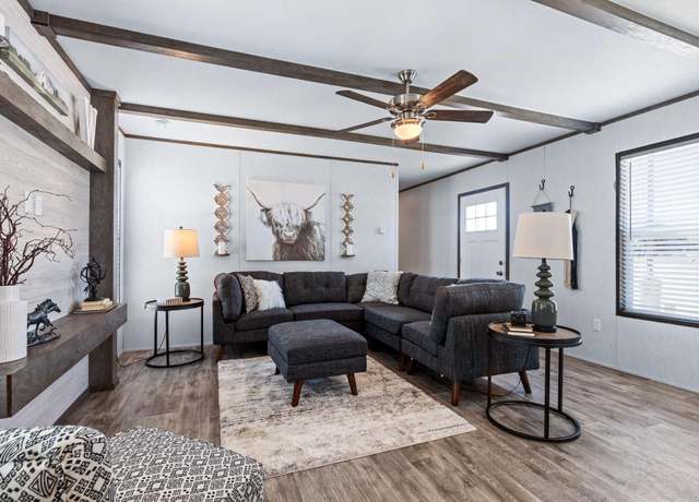 Property at 604 N Victoria Rd #10, Donna, TX 78537, 3 beds, 2 baths