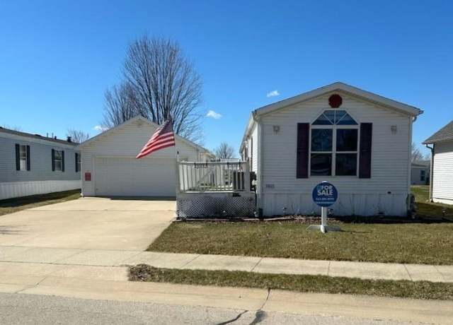Property at 3855 Sunlight Rdg Unit SUN3855, Dubuque, IA 52001, 3 beds, 2 baths
