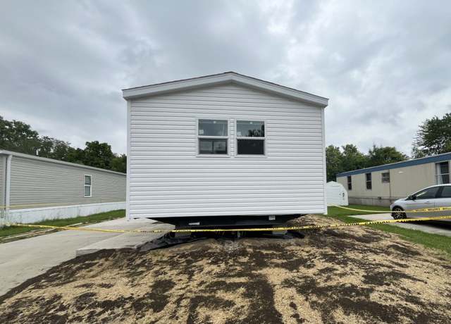 Property at 2505 Aberdeen Dr #205, Findlay, OH 45840, 3 beds, 2 baths