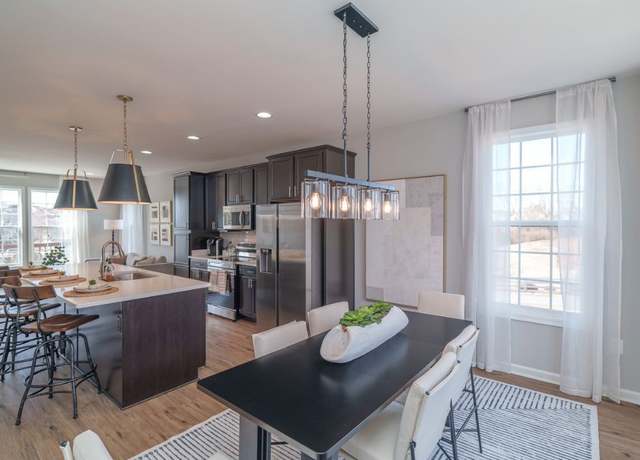 Property at 421 Willowshire Ct, Waynesboro, VA 22980, 3 beds, 2.5 baths