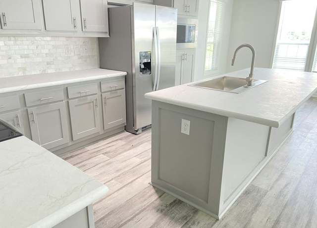Property at 7300 20th St #560, Vero Beach, FL 32966, 2 beds, 2 baths