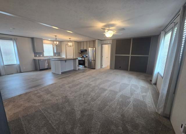 Property at 536 Elmwood Ln, Columbus, MI 48063, 4 beds, 2 baths