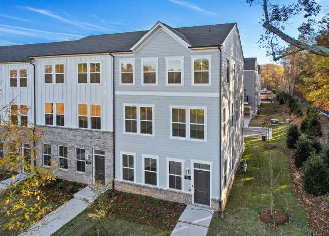 Property at 1917 Galloway Rd, Charlotte, NC 28262, 4 beds, 3.5 baths