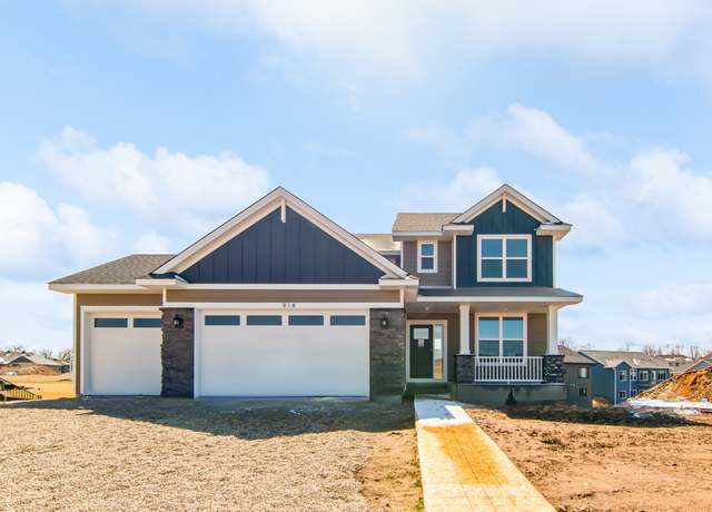 Property at 914 Milborne Ln NW, Rochester, MN 55901, 4 beds, 2.5 baths