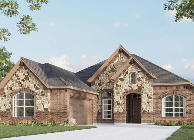 Property at 316 Bowrider Ln, Granbury, TX 76049, 3 beds, 2 baths