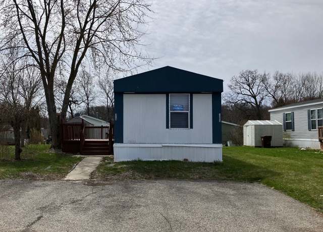 Property at 1243 White Oak West 314, Jackson, MI 49201, 3 beds, 2 baths