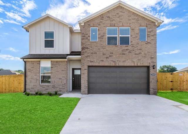 Property at 5529 Selah St, Springdale, AR 72764, 4 beds, 2.5 baths