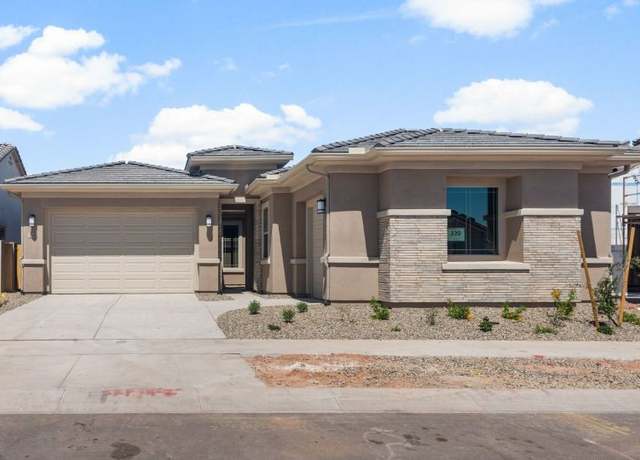 Property at 714 W Flatiron Trl, Apache Junction, AZ 85120, 4 beds, 2.5 baths